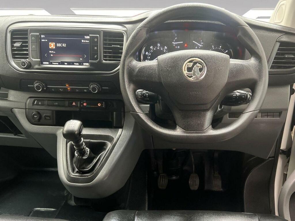 Vauxhall Vivaro 3100 100Kw Elite 75Kwh H1 Van Grey #13