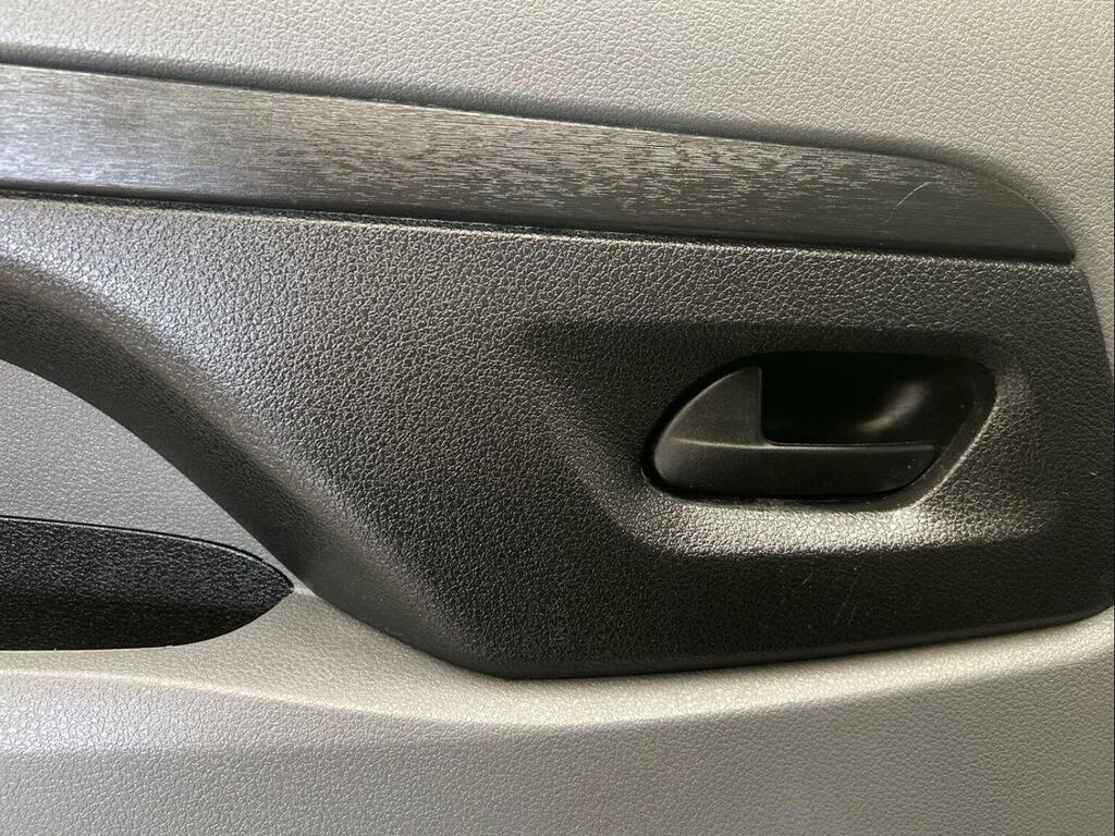 Vauxhall Vivaro 3100 100Kw Elite 75Kwh H1 Van Grey #18