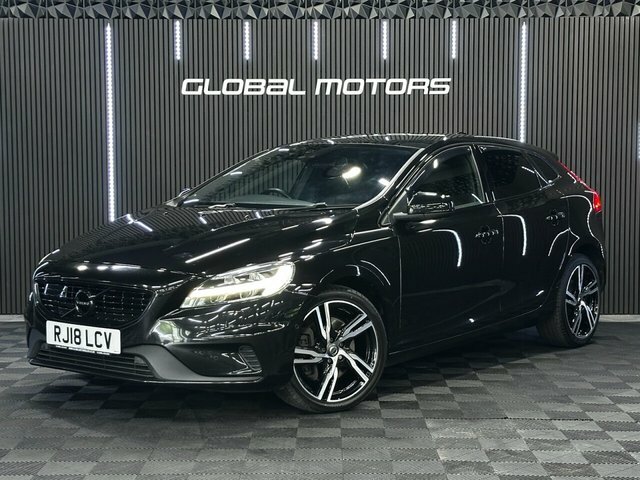 Volvo V40 2018 2.0 D3 R-design Pro Hatchback Manu Black #2
