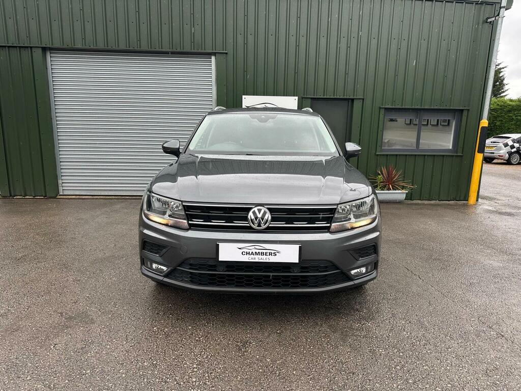 Volkswagen Tiguan Suv 1.4 Tsi Se Navigation Euro 6 Ss 20186 GJ68JZR Grey #6