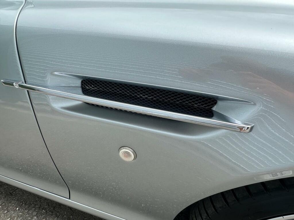 Aston Martin DB9 5.9L Null Silver #43