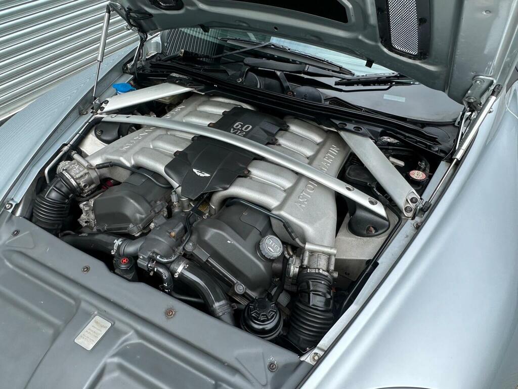 Aston Martin DB9 5.9L Null Silver #35