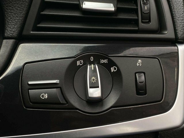 BMW 5 Series 525D Se Touring Black #47