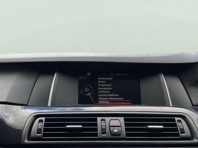 BMW 5 Series 525D Se Touring Black #13