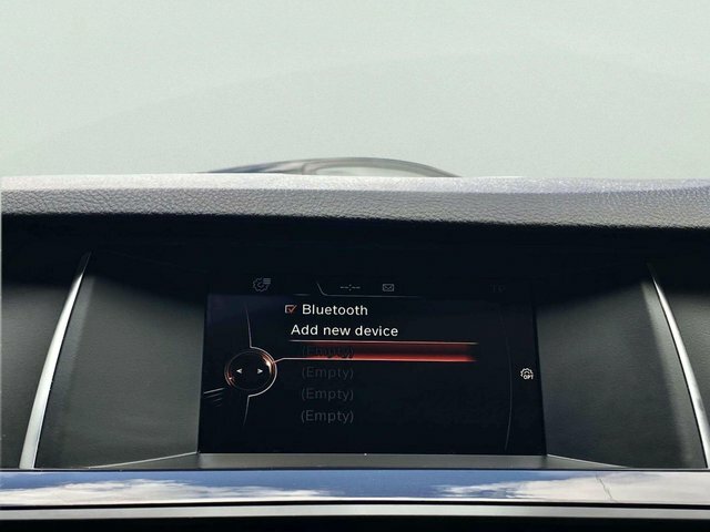 BMW 5 Series 525D Se Touring Black #17