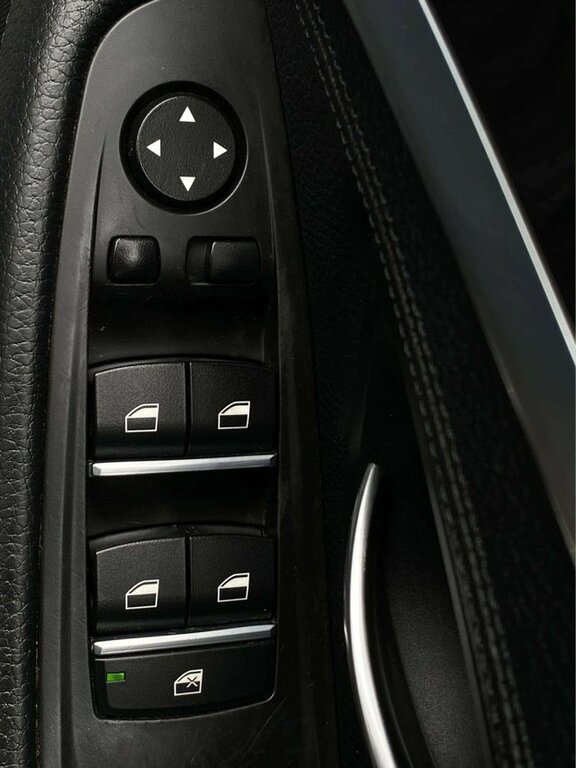 BMW 5 Series 525D Se Touring Black #48