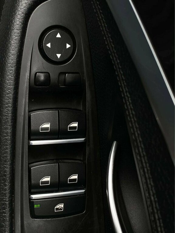 BMW 5 Series 525D Se Touring Black #22