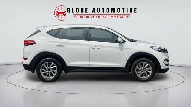 Hyundai Tucson  Grey #28