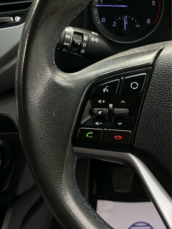 Hyundai Tucson  Grey #15