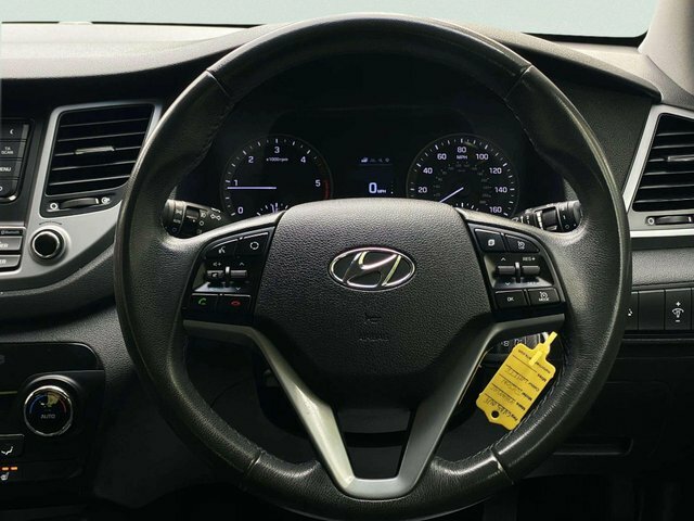 Hyundai Tucson  Grey #40