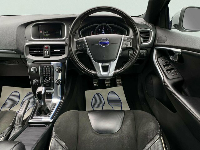 Volvo V40 D3 4 Cyl 150 R Design Lux Nav Blue #35