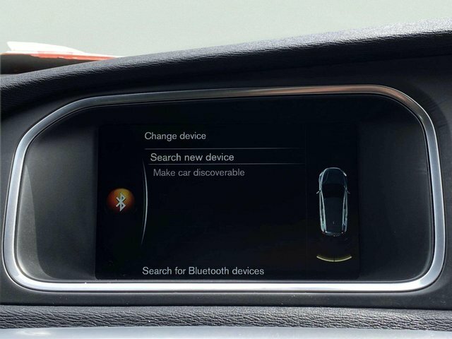 Volvo V40 D3 4 Cyl 150 R Design Lux Nav Blue #14