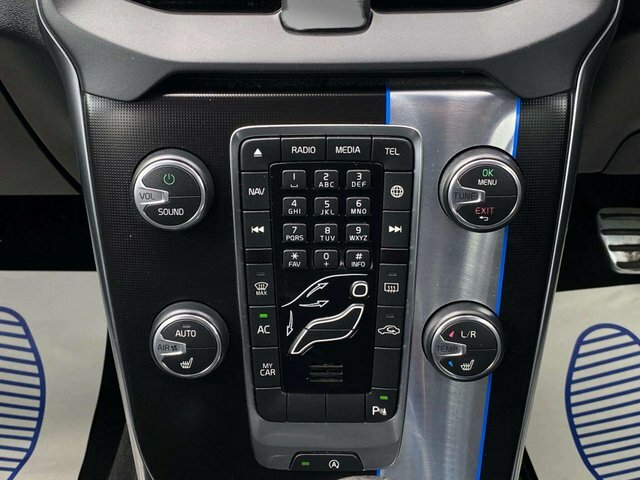 Volvo V40 D3 4 Cyl 150 R Design Lux Nav Blue #37