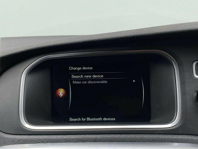 Volvo V40 D3 4 Cyl 150 R Design Lux Nav Blue #16