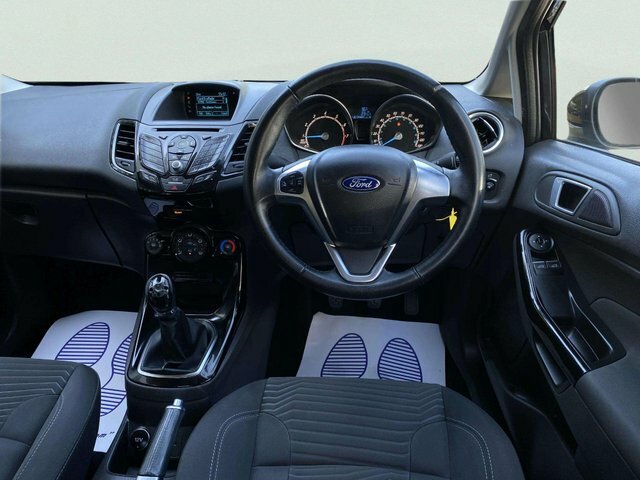 Ford Fiesta 2015 1.25 Zetec Euro 6 Black #2