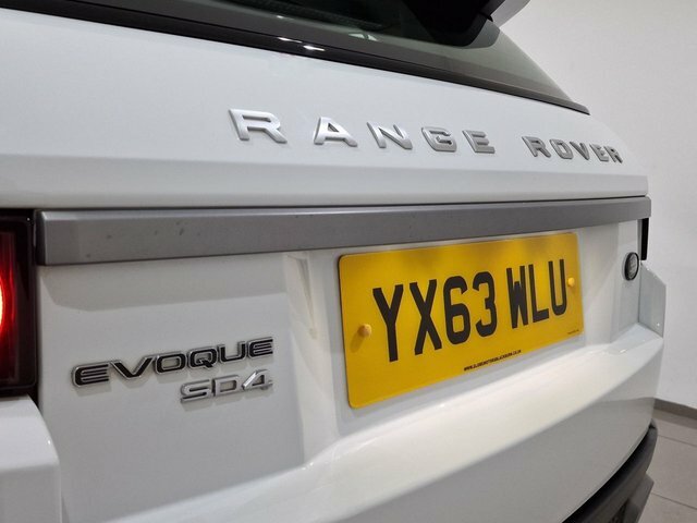 Land Rover Range Rover Evoque 2.2 Sd4 Dynamic Hatchback Brown #78