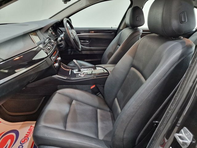 BMW 5 Series 2L M Sport White #17