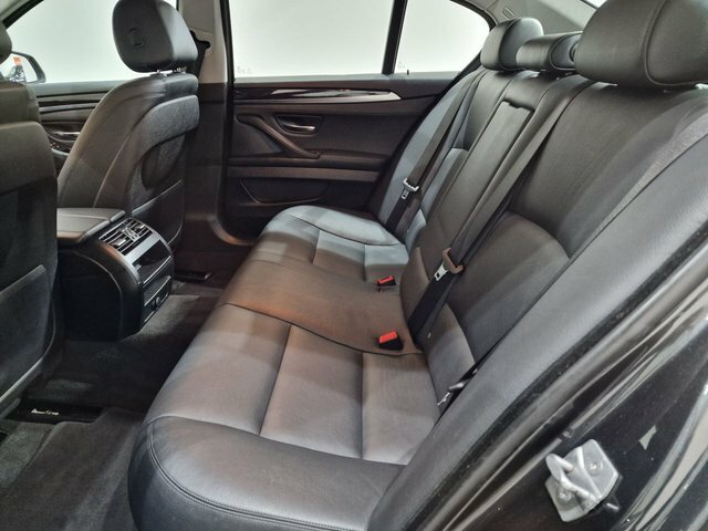 BMW 5 Series 2L M Sport White #20