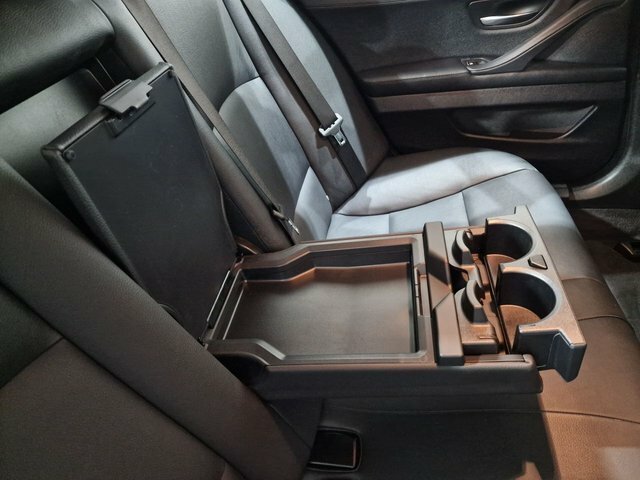 BMW 5 Series 2L M Sport White #14