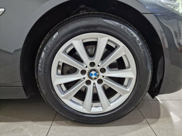 BMW 5 Series 2L M Sport White #89