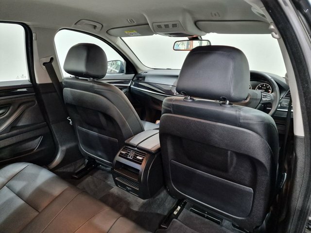 BMW 5 Series 2L M Sport White #15