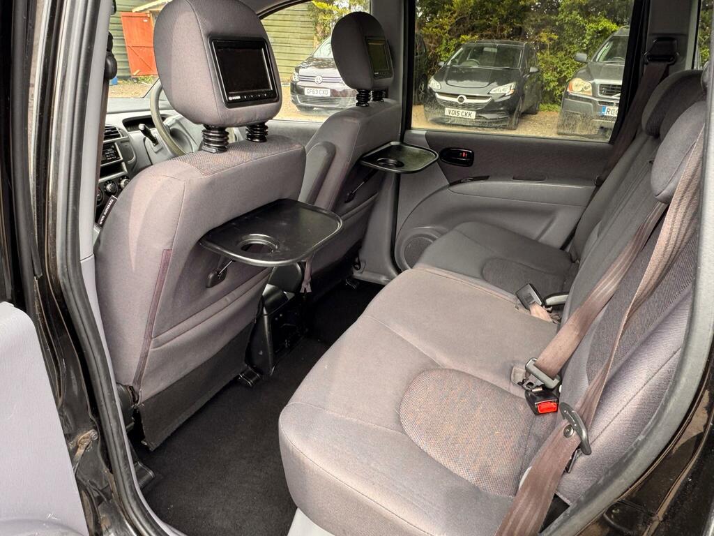 Hyundai Matrix 1.6 Comfort Euro 4 Red #31