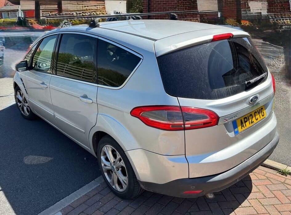 Ford S-Max Titanium Silver #3