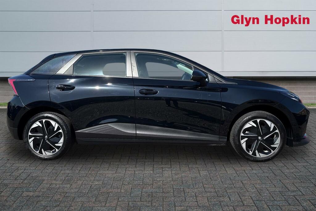 MG MG4 125Kw Se Nav Ev 49Kwh EX75FYZ Black #2