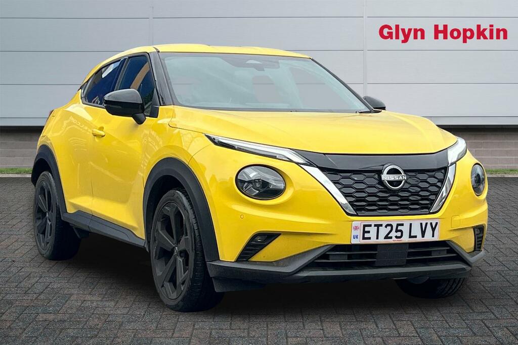 Nissan Juke 1.6 Hybrid Tekna Yellow