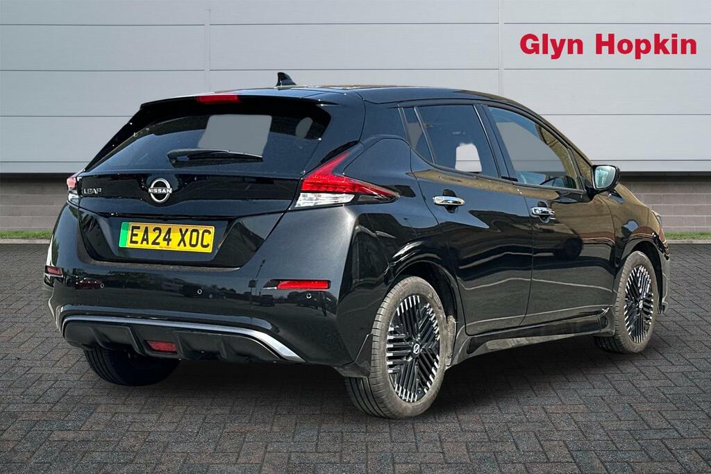 Nissan Leaf 110Kw N-connecta 39Kwh Black #3