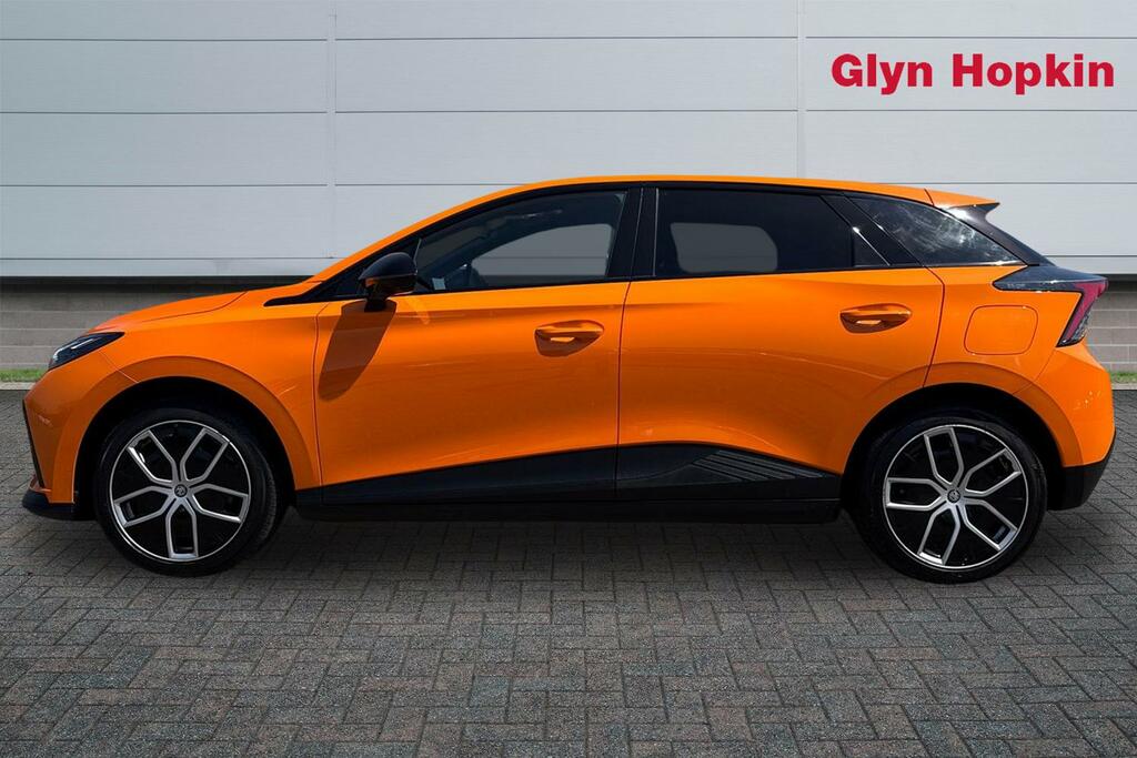 MG MG4 150Kw Trophy Ev Long Range 64Kwh ME23PXO Orange #6
