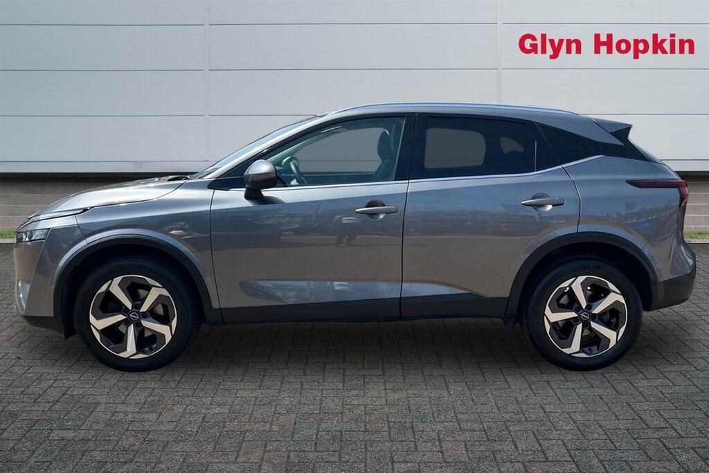 Nissan Qashqai 1.3 Dig-t Mh N-connecta DY24NDE #6
