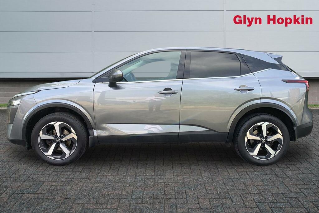 Nissan Qashqai 1.3 Dig-t Mh N-connecta KU22ZXD #6