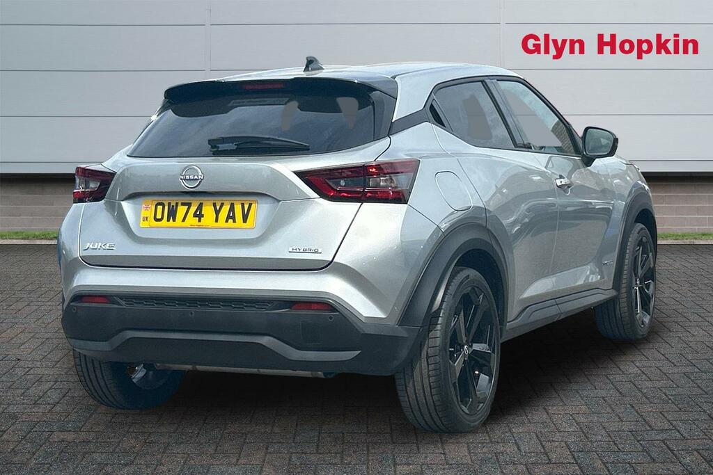 Nissan Juke 1.6 Hybrid Tekna OW74YAV Silver #3