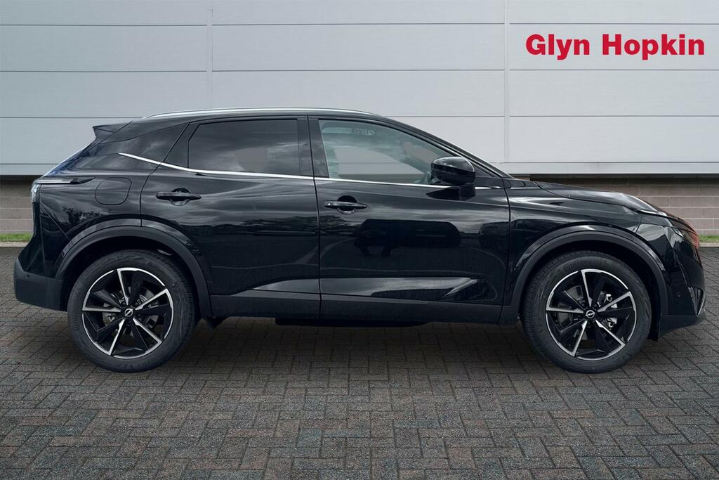 Nissan Qashqai 1.5 E-power Tekna LS26WHG Black #2
