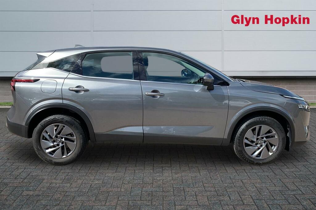 Nissan Qashqai 1.3 Dig-t Mh Acenta Premium BT23HLK  #2