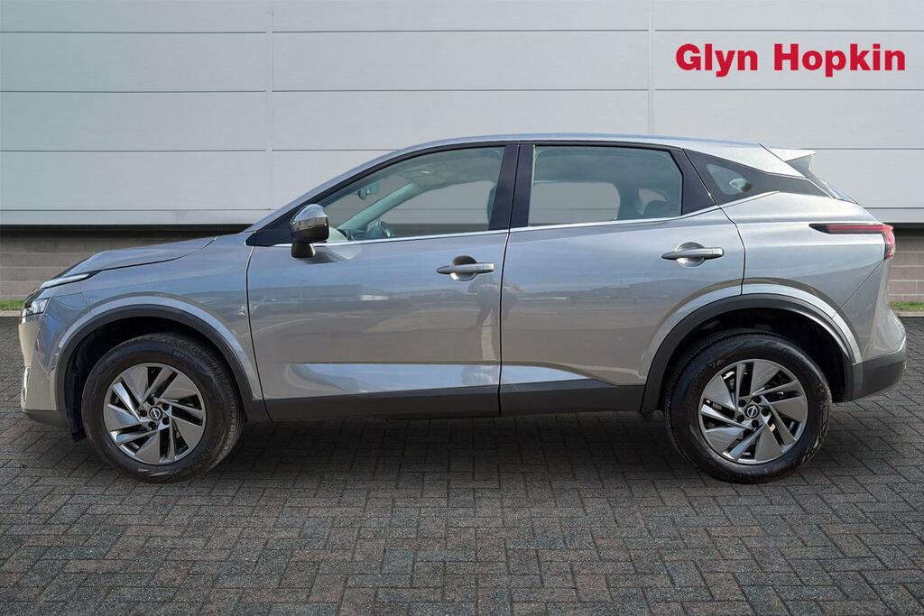 Nissan Qashqai 1.3 Dig-t Mh Acenta Premium DV23WSO #6