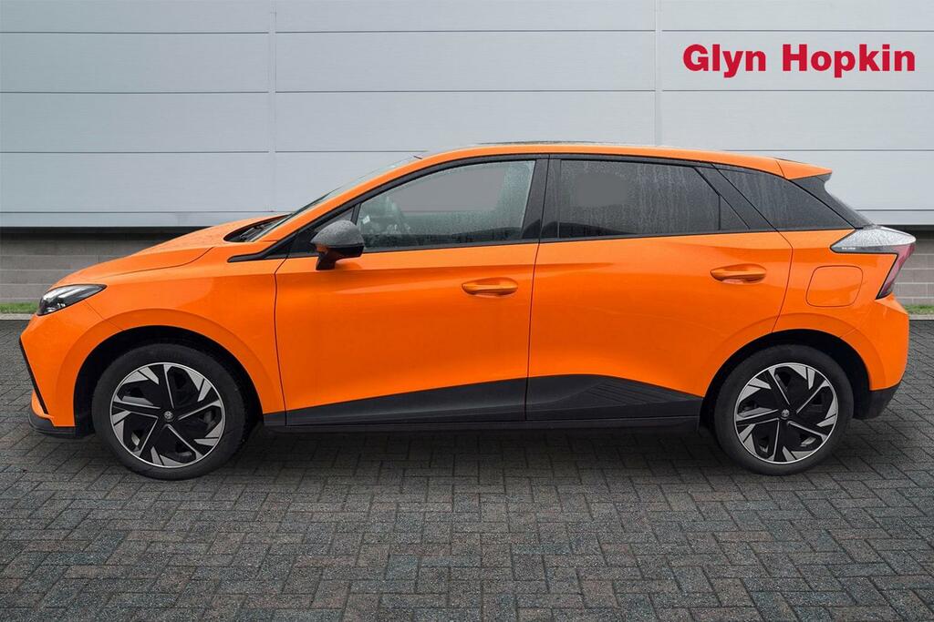 MG MG4 150Kw Trophy Ev Long Range 64Kwh Orange #6