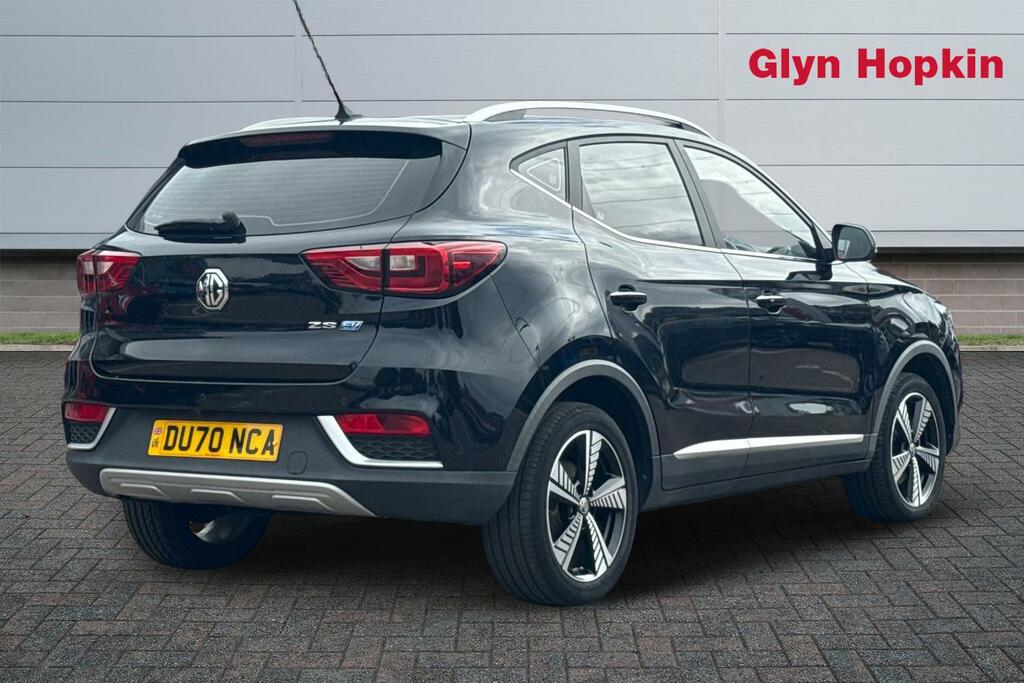 MG ZS 105Kw Exclusive Ev 45Kwh DU70NCA Black #3