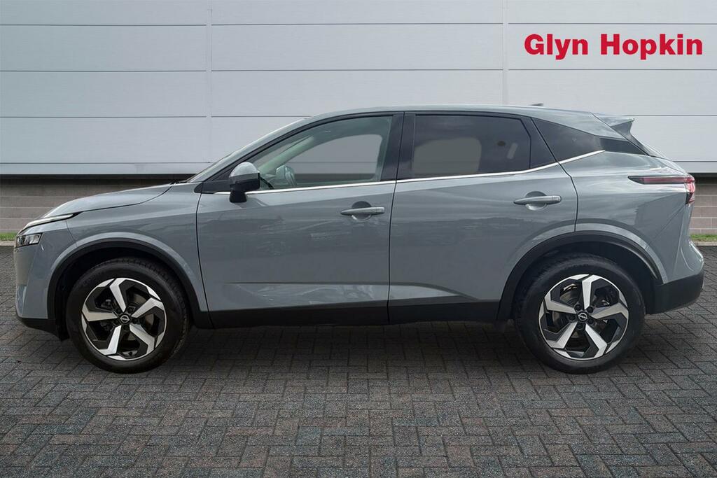 Nissan Qashqai 1.3 Dig-t Mh N-connecta DY23KVR #6