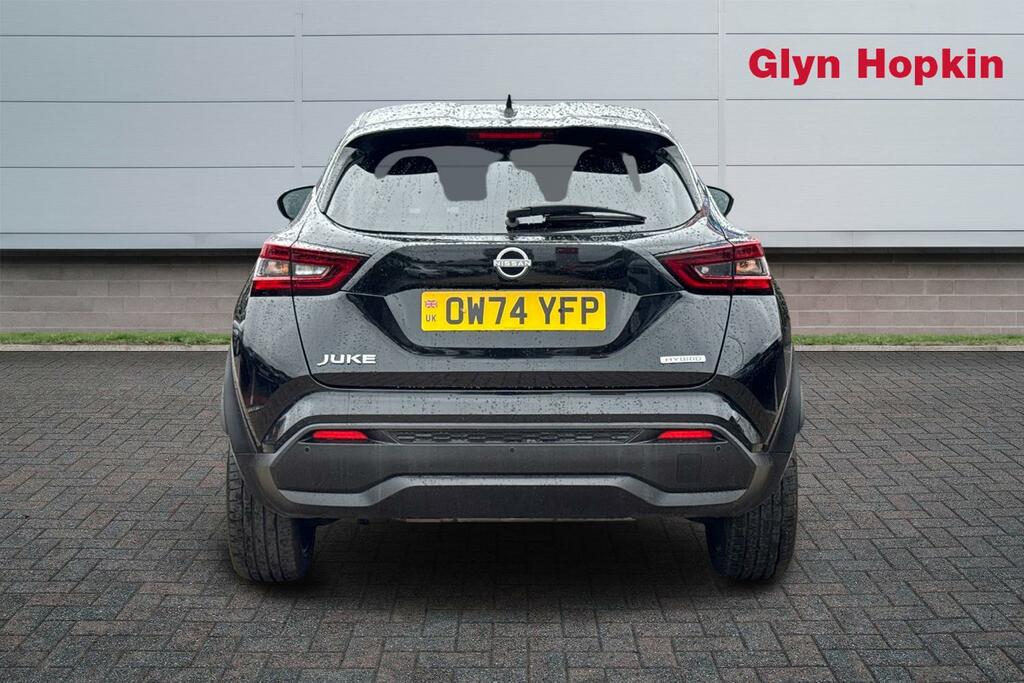Nissan Juke 1.6 Hybrid Tekna OW74YFP Black #4