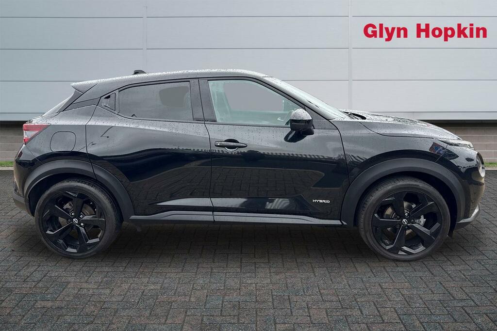 Nissan Juke 1.6 Hybrid Tekna OW74YFP Black #2