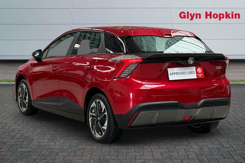 MG MG4 150Kw Se Ev Long Range 64Kwh Red #5