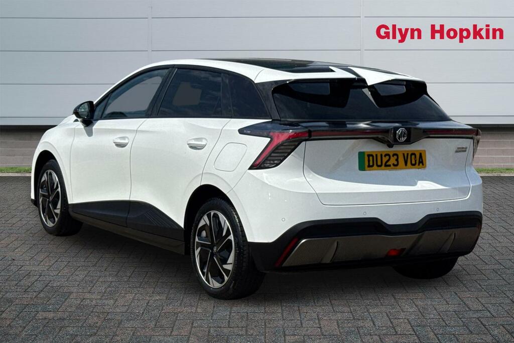 MG MG4 150Kw Trophy Ev Long Range 64Kwh DU23VOA White #5
