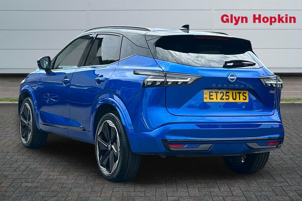 Nissan Qashqai 1.3 Dig-t Mh N-design ET25UTS Black #5
