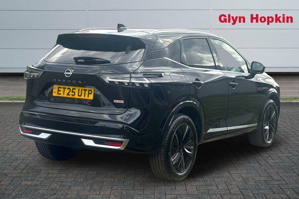 Nissan Qashqai 1.3 Dig-t Mh Tekna ET25UTP Black #3