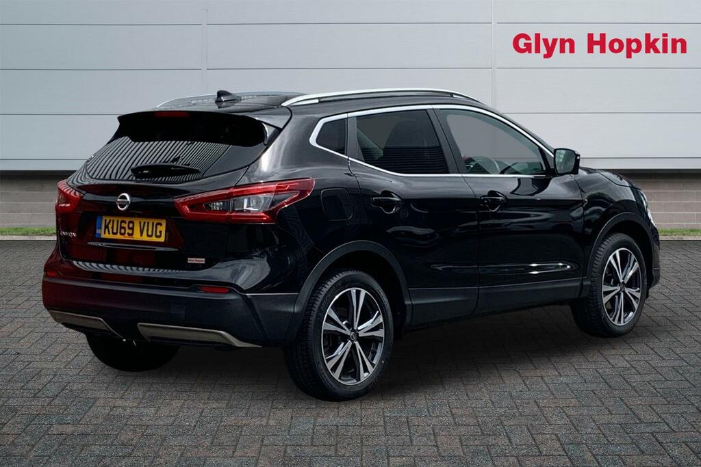Nissan Qashqai 1.3 Dig-t N-connecta Glass Roof Pack KU69VUG Black #3