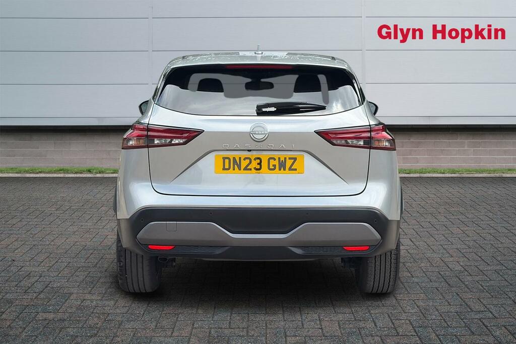 Nissan Qashqai 1.3 Dig-t Mh N-connecta DN23GWZ Silver #4