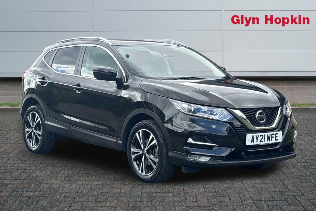 Nissan Qashqai 1.3 Dig-t 160 157 N-connecta Dct Glass Roof Black