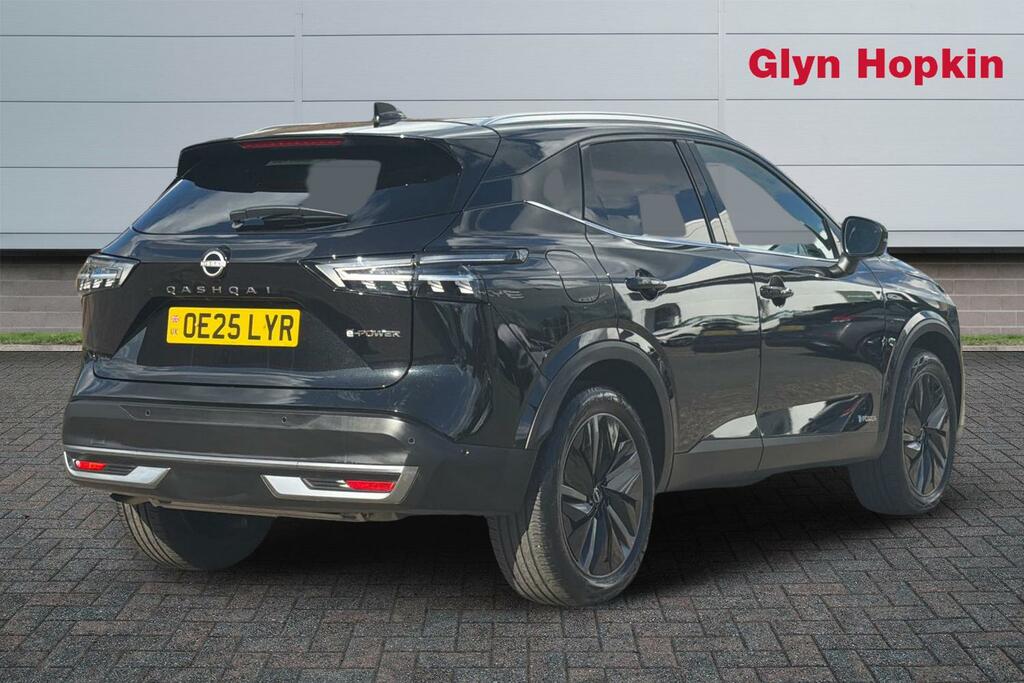 Nissan Qashqai 1.5 E-power Tekna OE25LYR Black #3